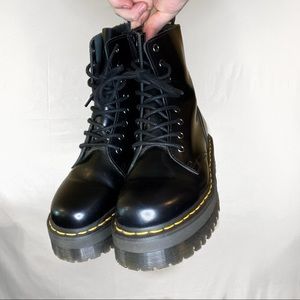 (SOLD) DR. MARTENS JADON BLACK SMOOTH SIZE 8